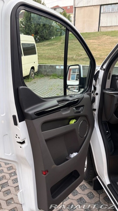 Ford Tourneo Custom 2,0   96kw L2 2021 2021