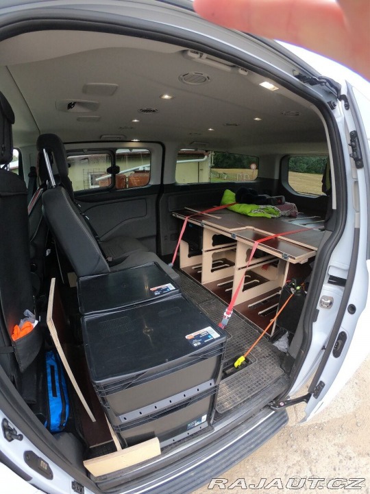 Ford Tourneo Custom 2,0   96kw L2 2021 2021