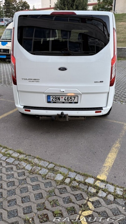 Ford Tourneo Custom 2,0   96kw L2 2021 2021