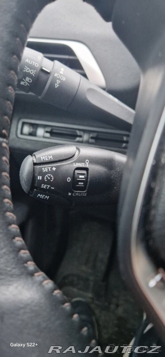 Peugeot 5008 1,2 2019
