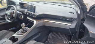 Peugeot 5008 1,2 2019