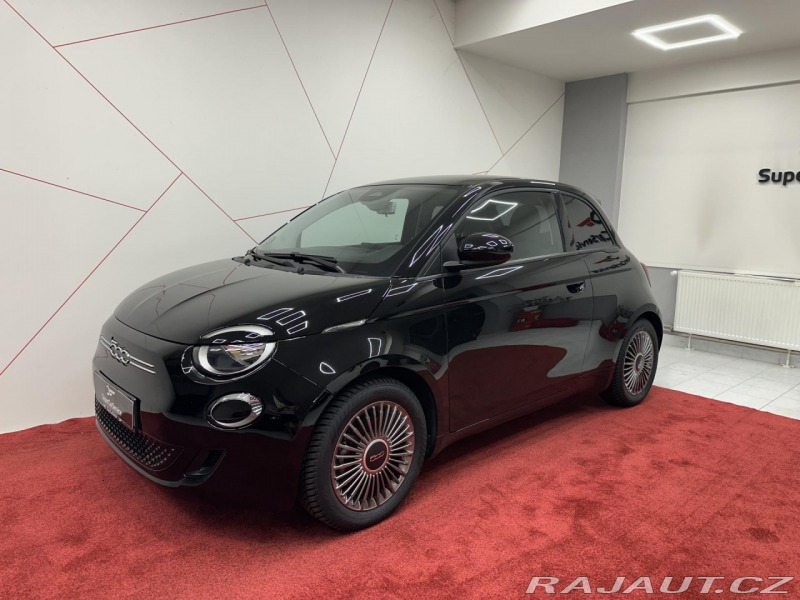Fiat 500e 42kwh*KAMERA*10”UCONNECT*