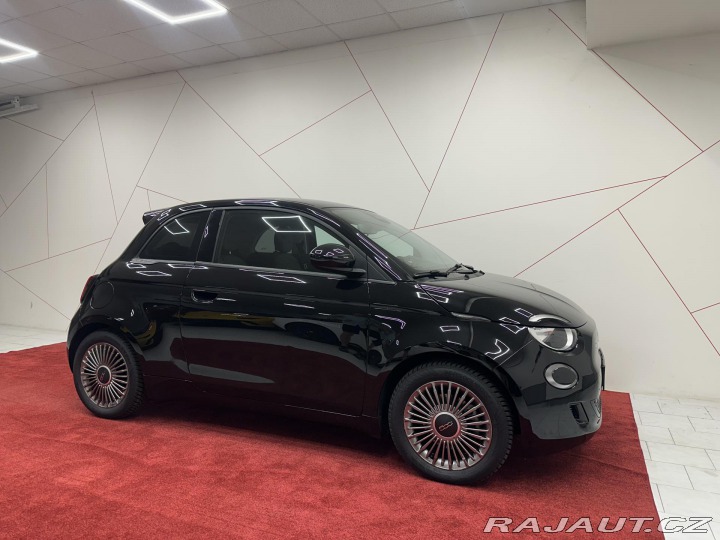 Fiat 500e 42kwh*KAMERA*10”UCONNECT* 2022