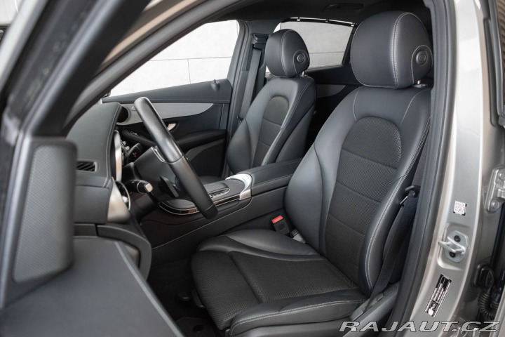 Mercedes-Benz GLC 300d 4M*N.TOPENÍ*DPH*ČR 1 2021