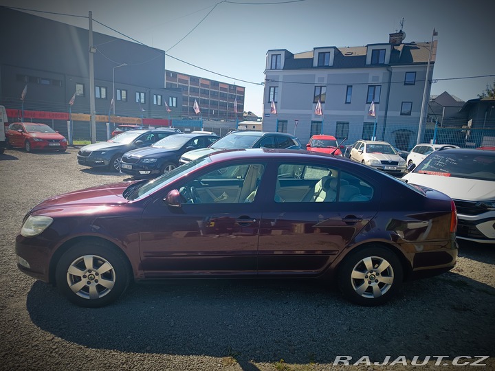 Škoda Octavia 1,6TDI Ambition ČR 1. Maj 2011