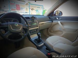 Škoda Octavia 1,6TDI Ambition ČR 1. Maj 2011
