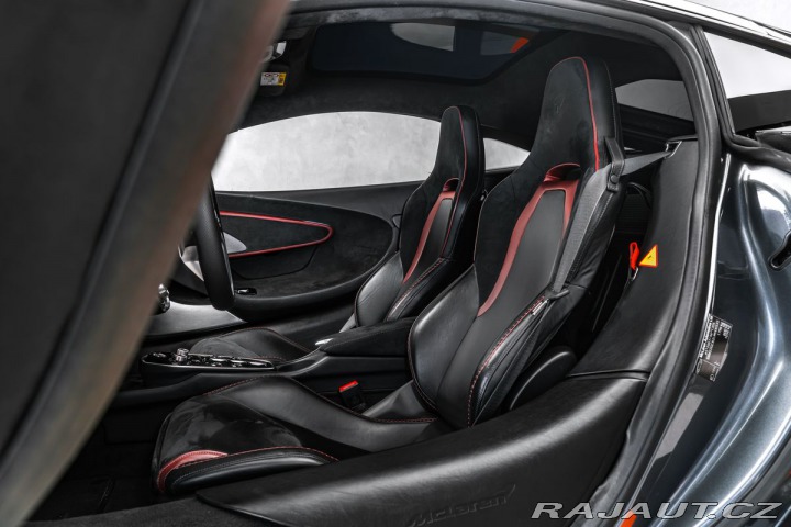 McLaren Ostatní modely  2021