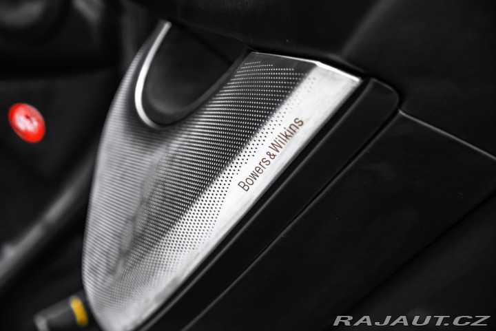 McLaren Ostatní modely  2021