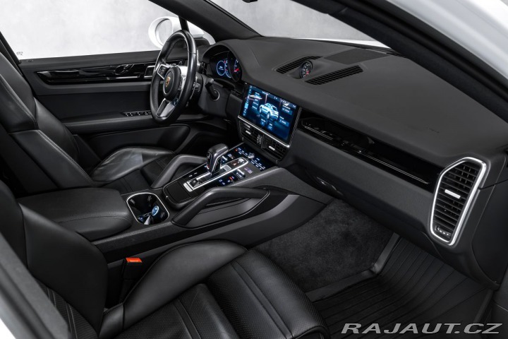 Porsche Cayenne panorama, soft, 360° 2020