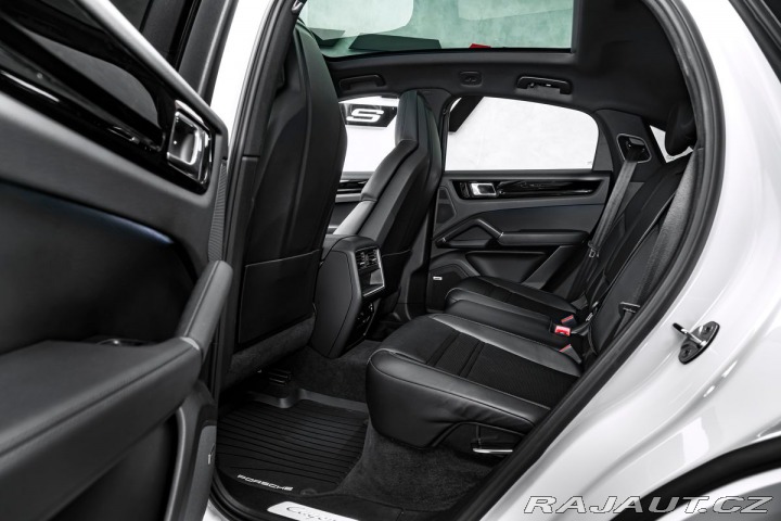 Porsche Cayenne panorama, soft, 360° 2020