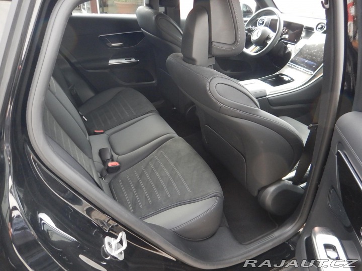 Mercedes-Benz GLC 220 D 4MATIC, ČR 2024