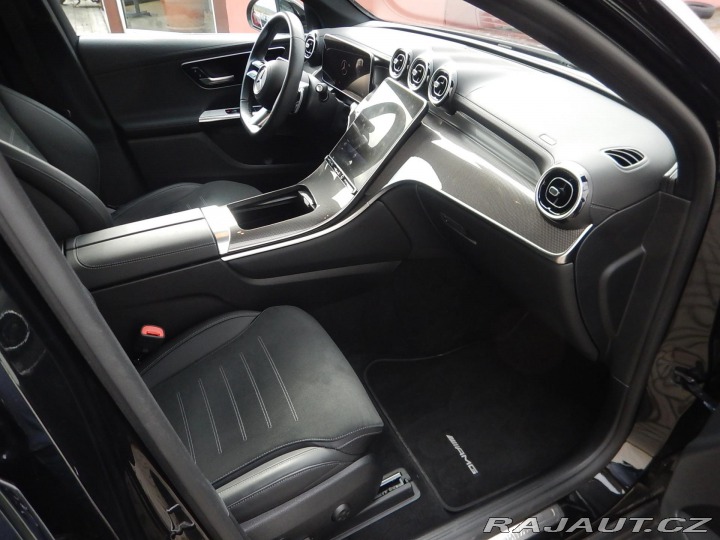 Mercedes-Benz GLC 220 D 4MATIC, ČR 2024