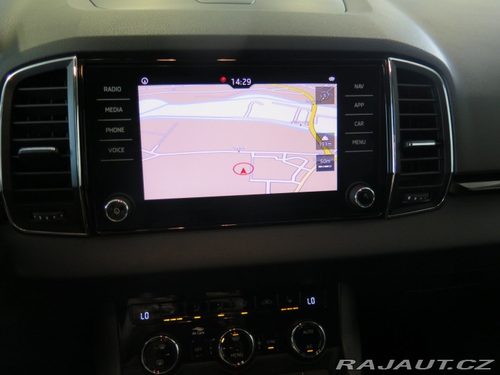 Škoda Karoq 1.5TSI,klima,navi,výhřev, 2019