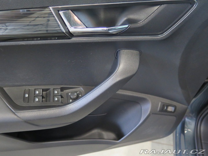 Škoda Karoq 1.5TSI,klima,navi,výhřev, 2019
