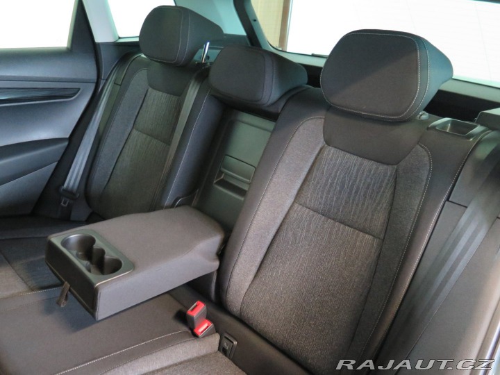 Škoda Karoq 1.5TSI,klima,navi,výhřev, 2019