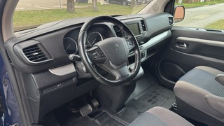 Peugeot Traveller  2018