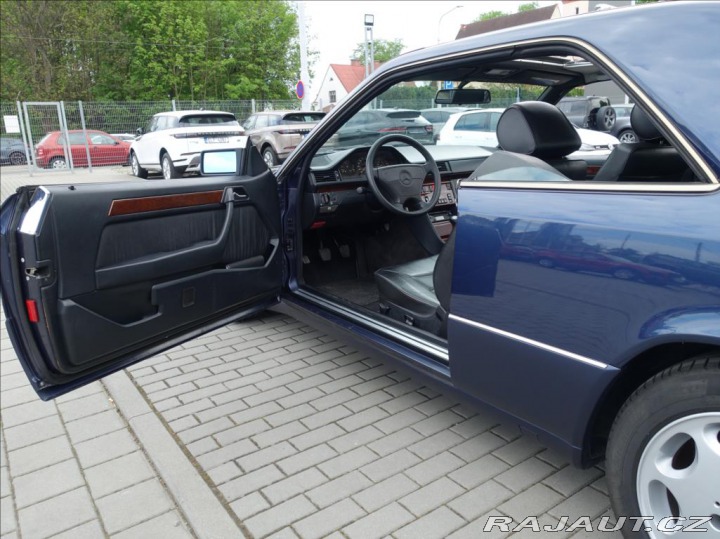 Mercedes-Benz 124 2,0 200 Sportline coupé,A 1995