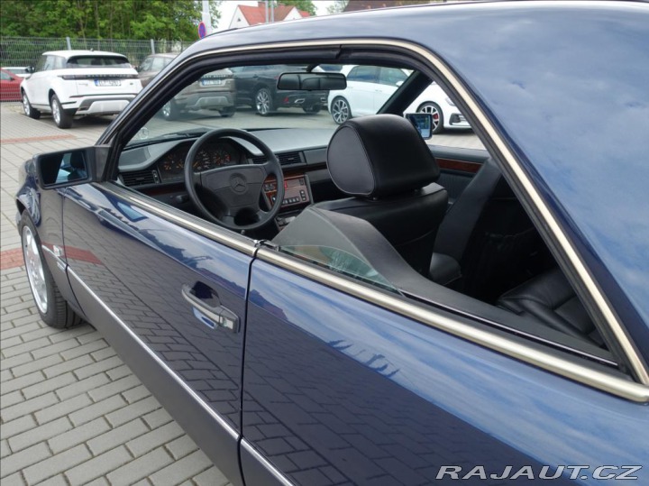 Mercedes-Benz 124 2,0 200 Sportline coupé,A 1995