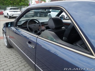 Mercedes-Benz 124 2,0 200 Sportline coupé,A 1995