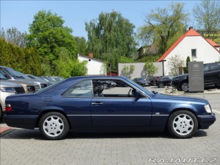 Mercedes-Benz 124 2,0 200 Sportline coupé,A 1995