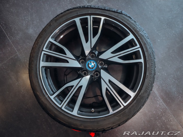 BMW i8 Ultimate Sophisto Edition 2019