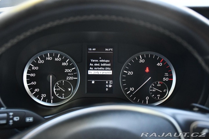 Mercedes-Benz Vito 250D 4MATIC 8MÍST TAŽNÉ N 2018