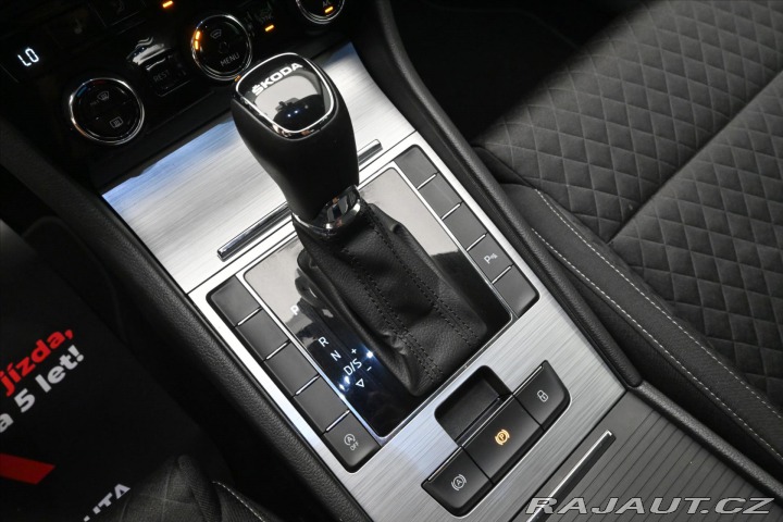 Škoda Superb 2,0 TDI 110kW DSG Clever 2023