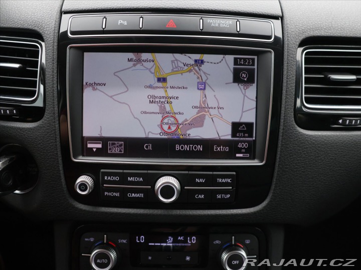 Volkswagen Touareg 3,0 TDI V6 193kW 4x4 Tažn 2015