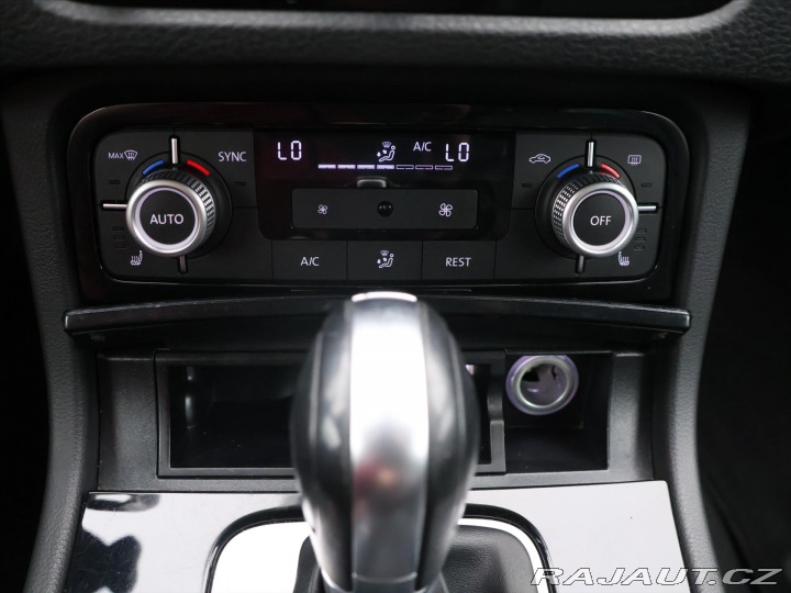 Volkswagen Touareg 3,0 TDI V6 193kW 4x4 Tažn 2015