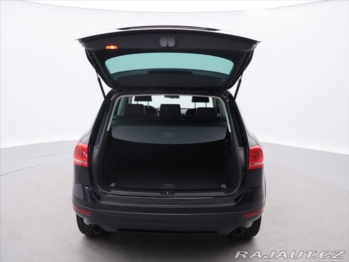 Volkswagen Touareg 3,0 TDI V6 193kW 4x4 Tažn 2015