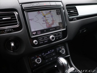 Volkswagen Touareg 3,0 TDI V6 193kW 4x4 Tažn 2015