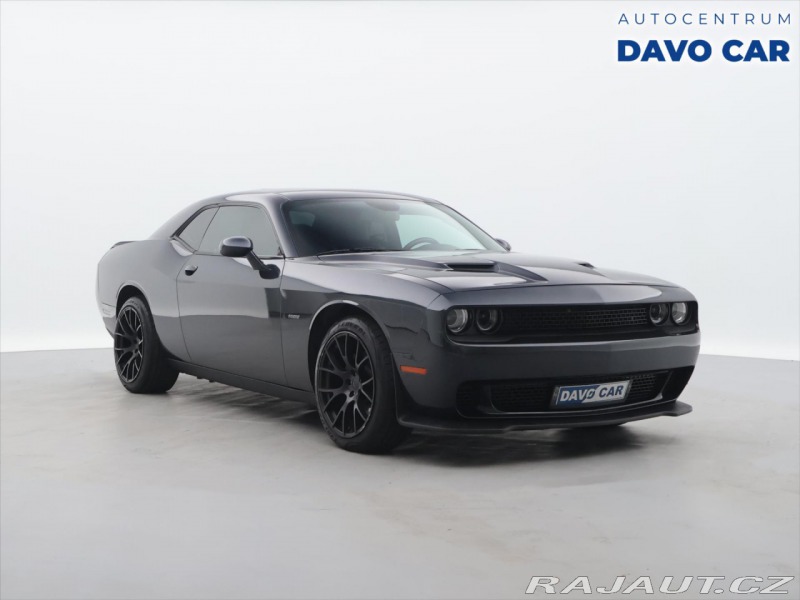 Dodge Challenger 5,7 Hemi V8 280kW Kůže R/