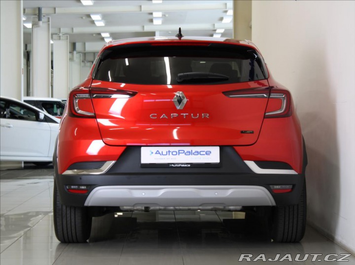 Renault Captur 1,6 E-Tech Hybrid 17 010k 2023