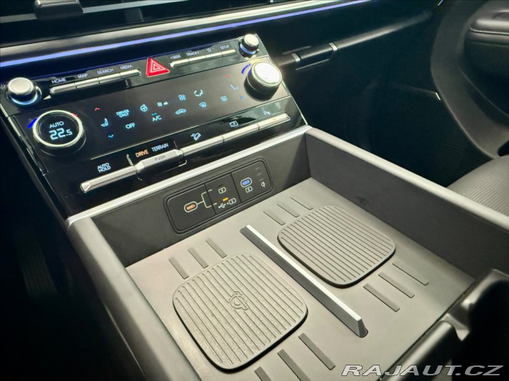 Hyundai Santa Fe 1,6 T-GDI STYLE PREMIUM 2026