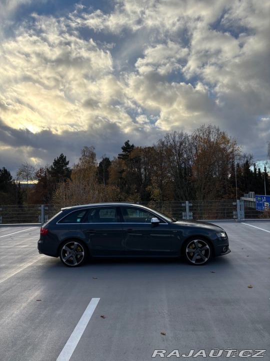 Audi S4 3,0   2009 2009