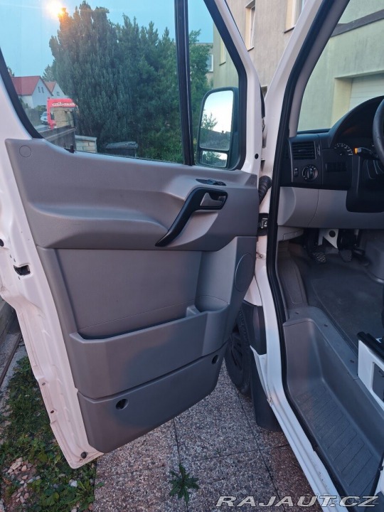 Mercedes-Benz Sprinter 3,0   319 CDI V6 / 5 MÍST 2010