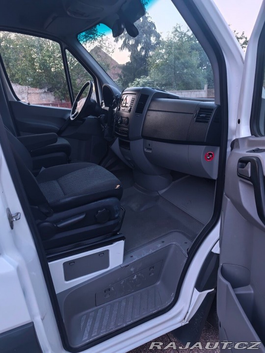 Mercedes-Benz Sprinter 3,0   319 CDI V6 / 5 MÍST 2010