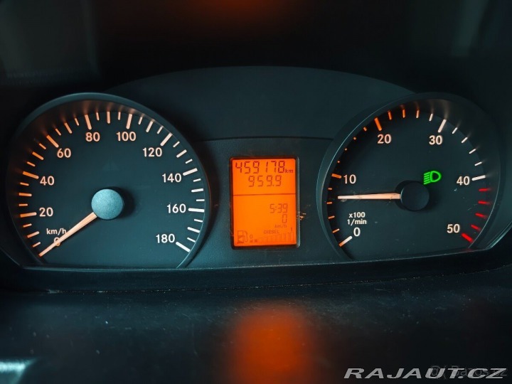 Mercedes-Benz Sprinter 3,0   319 CDI V6 / 5 MÍST 2010