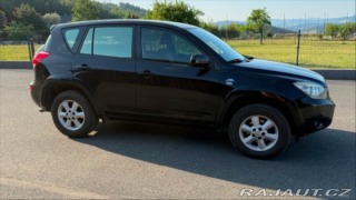 Toyota RAV4 2,2   130kw 2007