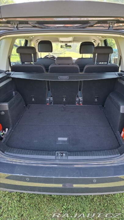 Volkswagen Touran 2,0   TDI,110kw,DSG,Tažné 2019