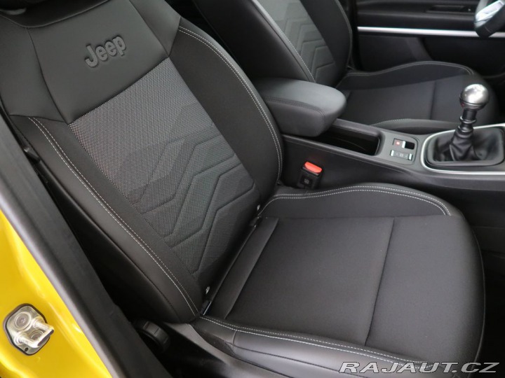 Jeep Avenger 1.2,Turbo,Longitude,74KW, 2025
