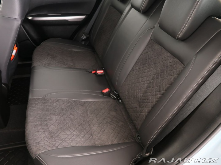 Suzuki Vitara 1.4BoosterJet,CZ,1Maj,Ele 2023
