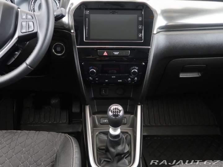 Suzuki Vitara 1.4BoosterJet,CZ,1Maj,Ele 2023