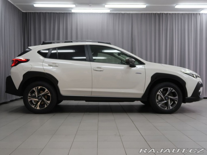 Subaru Crosstrek COMFORT 4X4. K ODBĚRU IHN 2026