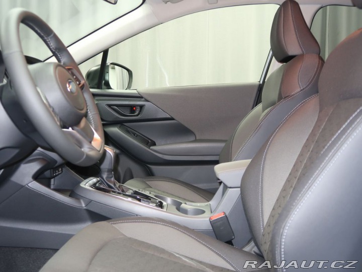 Subaru Crosstrek COMFORT 4X4. K ODBĚRU IHN 2026