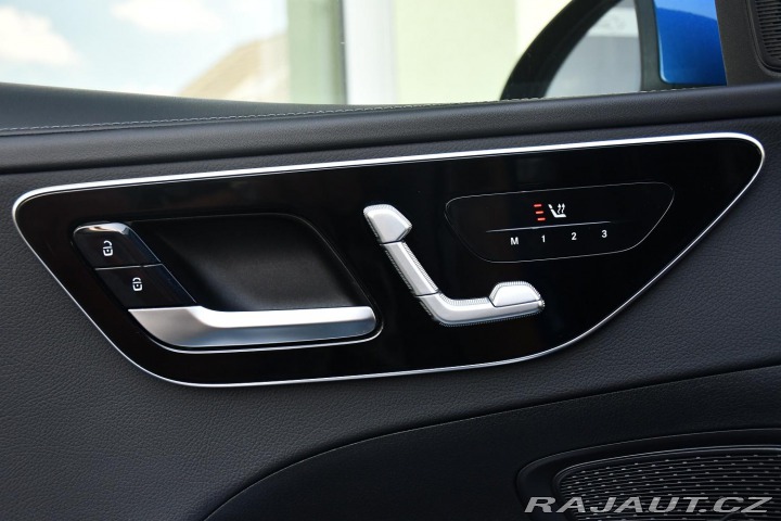 Mercedes-Benz C 220D 4M AMG ČR 2022