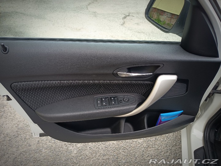 BMW 1 114i Comfort 34TKM 2015