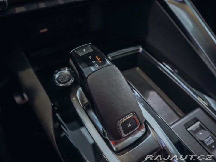 Peugeot 5008 1.6 PureTech - REZERVACE 2021
