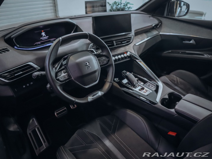Peugeot 5008 1.6 PureTech - REZERVACE 2021