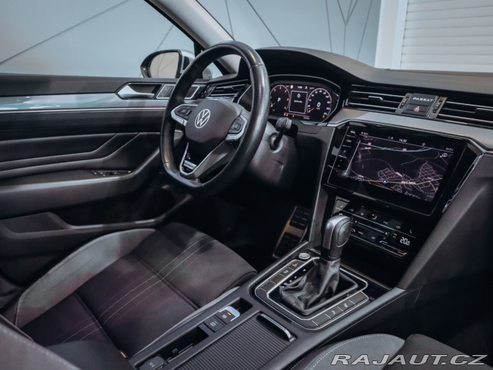 Volkswagen Passat Variant 2.0 TDI Alltrack 2022
